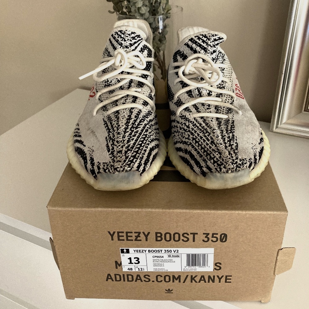Yeezy Boost 350 V2 ("Zebras"